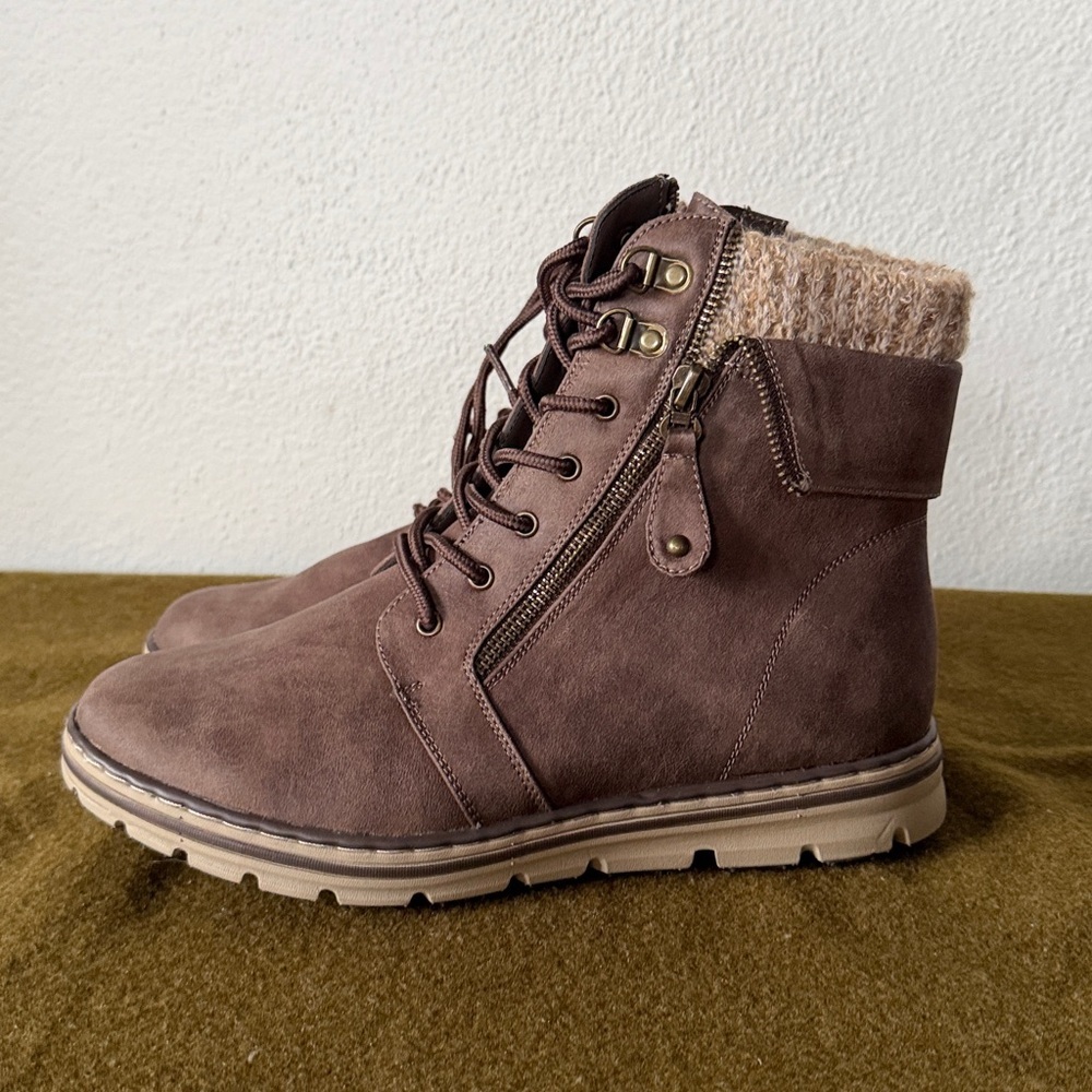 NWT Cliffs By White Mountain Hanson Bootie Womens 10 - Picture 4 of 6